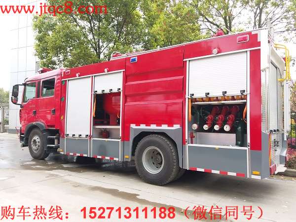 �������ָɷ�ˮ(li��n)������܇ԓ܇�O(sh��)��һ��(g��)�ɷ۹޼�һ��(g��)ˮ������픶˰��bһ�T�ɷ��ں�һ�Tˮ�ݣ��ɷ�ϵ�y(t��ng)����һ��(g��)�ɷ۾��P��һ��(g��)��?d��)�ƿ�ܣ��b��6��(g��)40�����ƿ������3��(g��)����õ�?d��)�ƿ����һ�׹�·ϵ�y(t��ng)��