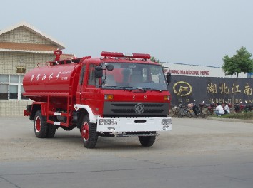 東風(fēng)145消防灑水車